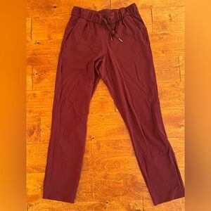 lululemon athletica Men's Maroon Joggers